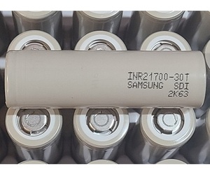 Samsung INR21700-30T (방전율 MAX 35A)
